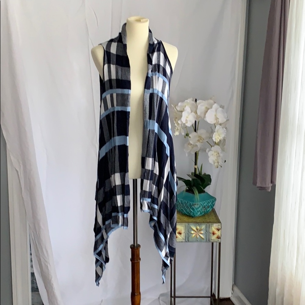 NY & Company sleeveless navy blue & plaid cardigan